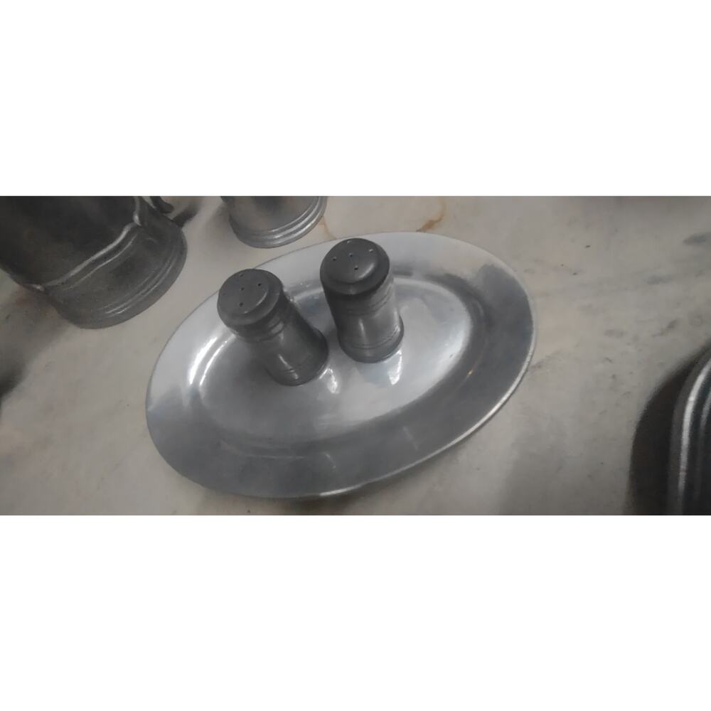 Pewter - Picture 13 of 16